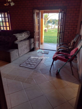 Imagem Casa com 3 Quartos à Venda, 260 m² em Viamão