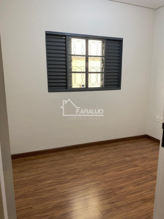 Imagem Casa com 2 Quartos à Venda, 126 m² em Jardim Dois Corações - Sorocaba