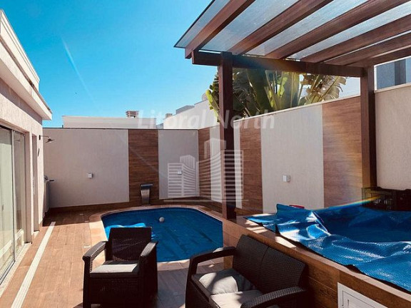 Imagem Casa de Condomínio com 4 Quartos à Venda, 340 m² em Santa Regina - Camboriú Imagem Casa de Condomínio com 4 Quartos à Venda, 340 m² em Santa Regina - Camboriú