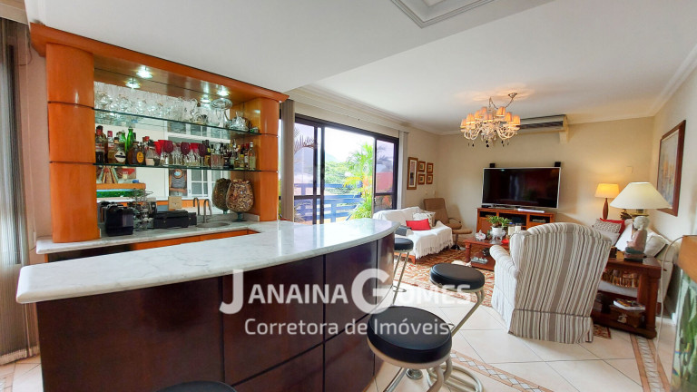Imagem Casa com 4 Quartos à Venda, 300 m² em São Francisco - Niterói Imagem Casa com 4 Quartos à Venda, 300 m² em São Francisco - Niterói