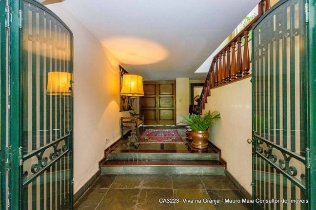 Imagem Casa com 6 Quartos à Venda, 5.000 m² em Parque Silvino Pereira - Cotia
