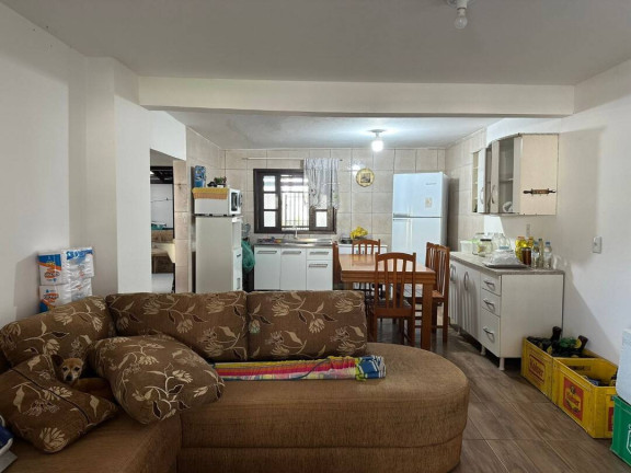 Imagem Casa com 5 Quartos à Venda, 220 m² em Centro - Balneário Barra Do Sul
