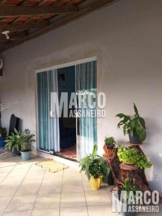 Imagem Casa com 3 Quartos à Venda, 50 m² em Salinas - Balneário Barra Do Sul Imagem Casa com 3 Quartos à Venda, 50 m² em Salinas - Balneário Barra Do Sul