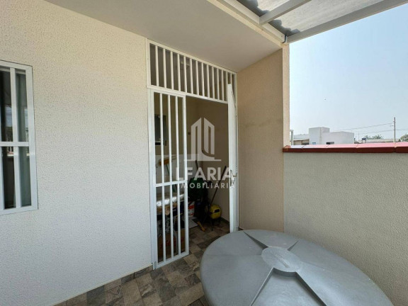 Imagem Casa com 3 Quartos à Venda, 67 m² em São José - Itapoá
