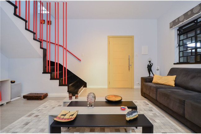 Imagem Casa com 2 Quartos à Venda, em Vila Sônia - São Paulo Imagem Casa com 2 Quartos à Venda, em Vila Sônia - São Paulo
