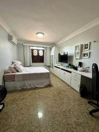Imagem Casa com 6 Quartos à Venda, 540 m² em Engenheiro Luciano Cavalcante - Fortaleza Imagem Casa com 6 Quartos à Venda, 540 m² em Engenheiro Luciano Cavalcante - Fortaleza
