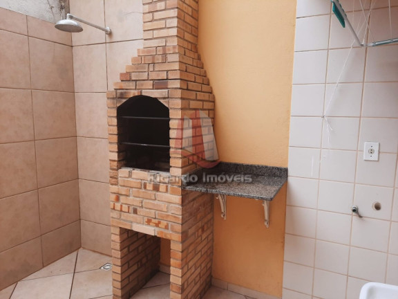 Imagem Casa de Condomínio com 2 Quartos à Venda, 111 m²