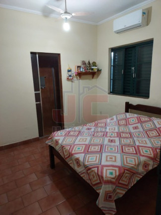 Imagem Casa com 5 Quartos à Venda, 200 m² em Jardim Zara - Ribeirão Preto Imagem Casa com 5 Quartos à Venda, 200 m² em Jardim Zara - Ribeirão Preto