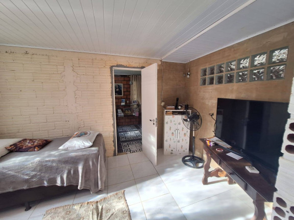 Imagem Casa com 3 Quartos à Venda, 900 m² em águas Claras - Viamão