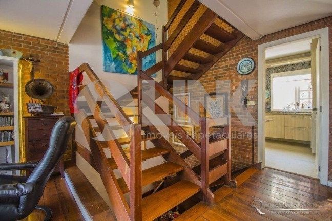 Imagem Imóvel com 3 Quartos à Venda, 280 m² em Chácara Das Pedras - Porto Alegre