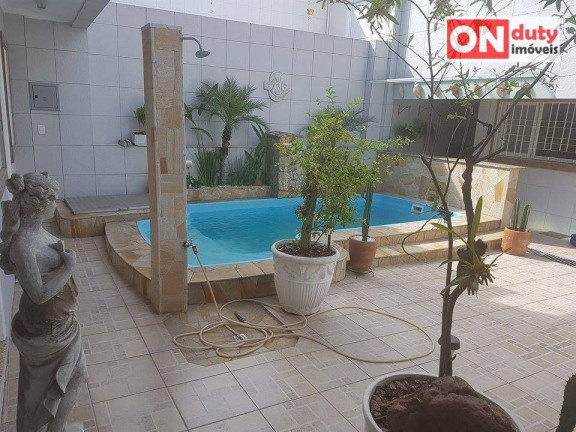 Sobrado com 3 Quartos à Venda, 360 m² em Boqueirão - Santos