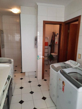 Imagem Casa com 3 Quartos à Venda, 350 m² em Alphaville Residencial 9 - Santana De Parnaíba Imagem Casa com 3 Quartos à Venda, 350 m² em Alphaville Residencial 9 - Santana De Parnaíba