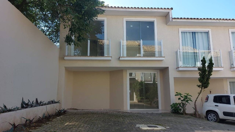 Imagem Casa com 2 Quartos à Venda, 65 m² em Pontinha - Araruama