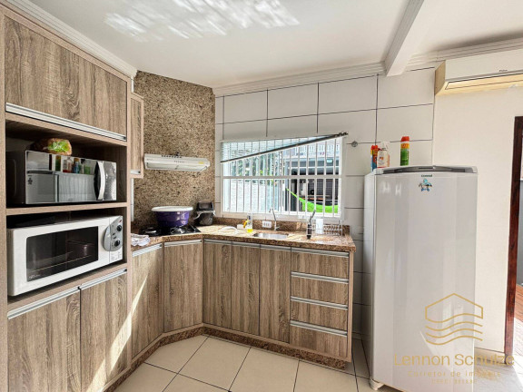 Imagem Casa com 3 Quartos à Venda, 115 m² em Costeira - Balneário Barra Do Sul Imagem Casa com 3 Quartos à Venda, 115 m² em Costeira - Balneário Barra Do Sul