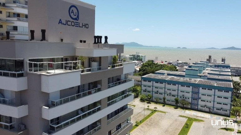 Imagem Apartamento com 2 Quartos à Venda, 80 m² em Barreiros - São José Imagem Apartamento com 2 Quartos à Venda, 80 m² em Barreiros - São José