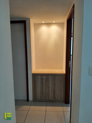 Imagem Apartamento com 3 Quartos à Venda, 113 m² em Boa Viagem - Recife Imagem Apartamento com 3 Quartos à Venda, 113 m² em Boa Viagem - Recife