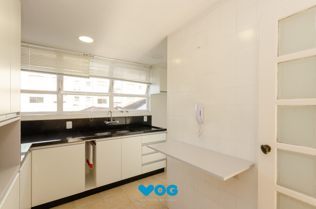 Imagem Imóvel com 3 Quartos à Venda, 118 m² em Petrópolis - Porto Alegre