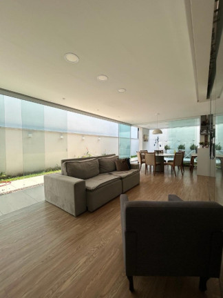 Imagem Casa com 3 Quartos à Venda, 230 m² em Colônia Terra Nova - Manaus