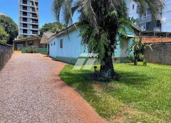 Casa à Venda, 660 m² em Cancelli - Cascavel