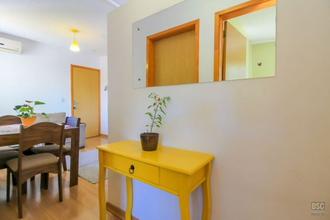 Imagem Imóvel com 2 Quartos à Venda, 38 m² em Restinga - Porto Alegre