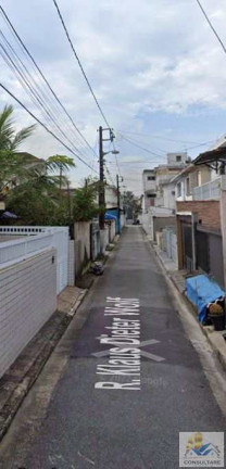 Terreno à Venda, 225 m² em Boqueirão - Santos