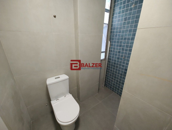 Imagem Apartamento com 2 Quartos à Venda, 105 m² em Centro - Florianópolis Imagem Apartamento com 2 Quartos à Venda, 105 m² em Centro - Florianópolis
