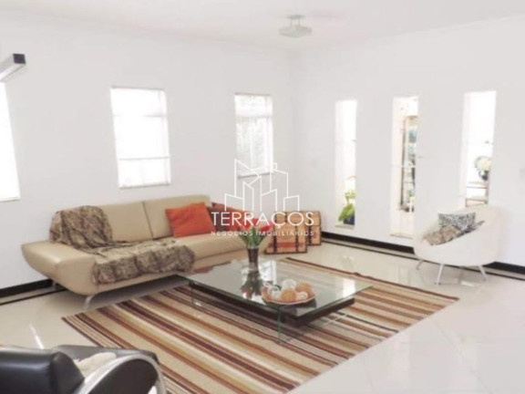 Imagem Imóvel com 3 Quartos à Venda, 360 m² em Pinheirinho - Vinhedo