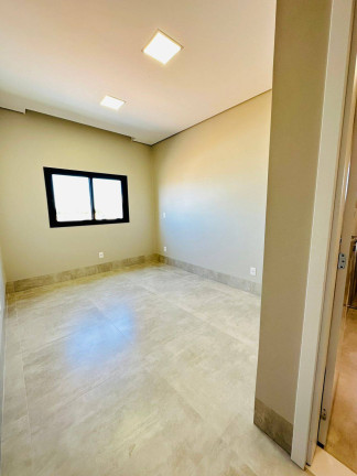 Imagem Casa com 3 Quartos à Venda, 300 m² em Condomínio Florais Do Parque - Cuiabá