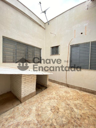 Imagem Casa com 2 Quartos à Venda, 170 m² em Residencial Prefeito Mário Crêm Dos Santos - Birigui