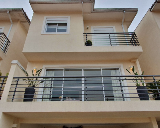 Imagem Casa com 3 Quartos à Venda, 300 m² em Jardim São Nicolau - São Paulo Imagem Casa com 3 Quartos à Venda, 300 m² em Jardim São Nicolau - São Paulo