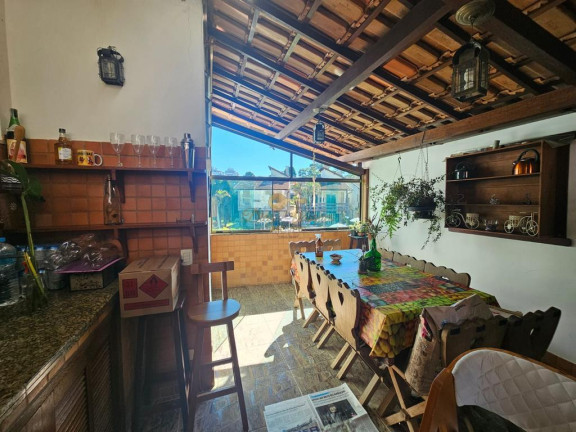 Imagem Casa com 3 Quartos à Venda, 137 m² em Alto - Teresópolis Imagem Casa com 3 Quartos à Venda, 137 m² em Alto - Teresópolis