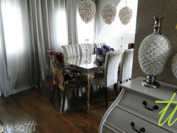 Imagem Apartamento com 4 Quartos à Venda, 282 m² em Centro - Gramado Imagem Apartamento com 4 Quartos à Venda, 282 m² em Centro - Gramado