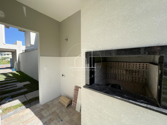 Imagem Casa com 3 Quartos à Venda, 150 m² em São João Do Rio Vermelho - Florianópolis Imagem Casa com 3 Quartos à Venda, 150 m² em São João Do Rio Vermelho - Florianópolis