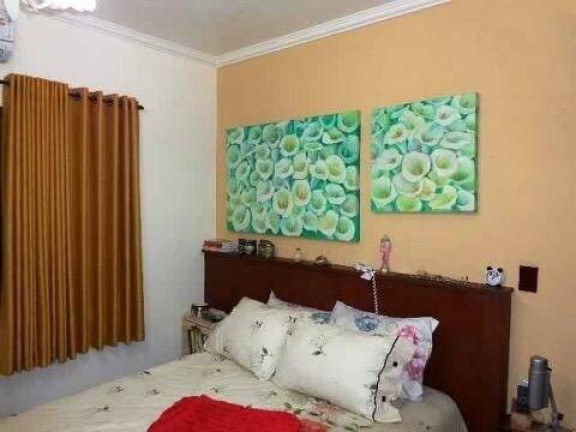 Imagem Casa com 4 Quartos à Venda, 280 m² em Vila Jaboticabeira - Taubaté Imagem Casa com 4 Quartos à Venda, 280 m² em Vila Jaboticabeira - Taubaté