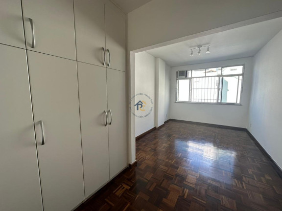 Imagem Apartamento com 2 Quartos à Venda, 80 m² em Icaraí - Niterói