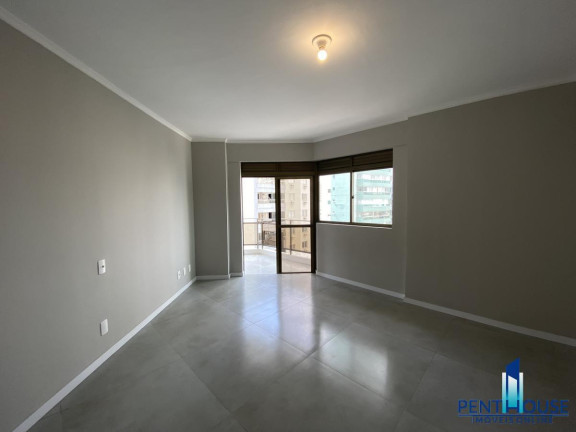 Imagem Apartamento com 3 Quartos à Venda, 130 m² em Centro - Balneário Camboriú