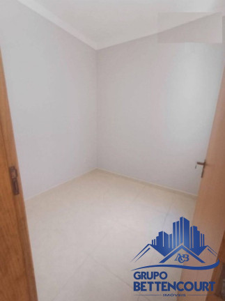 Imagem Sobrado com 3 Quartos à Venda, em Vila Guedes - São Paulo Imagem Sobrado com 3 Quartos à Venda, em Vila Guedes - São Paulo