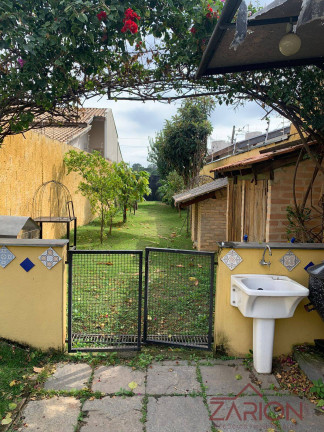 Imagem Casa com 3 Quartos à Venda, 450 m² em Vila São José - Taubaté
