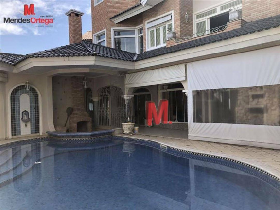 Casa com 6 Quartos à Venda ou Locação, 946 m² em Condomínio Granja Olga I - Sorocaba