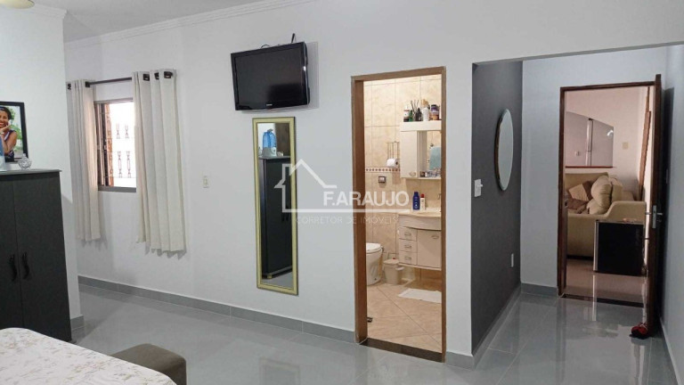Imagem Casa com 2 Quartos à Venda, 190 m² em Vila Haro - Sorocaba