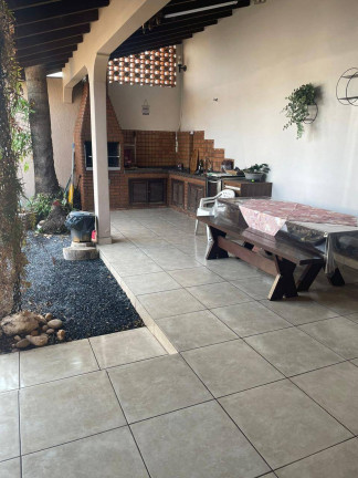 Imagem Casa com 3 Quartos à Venda, 150 m² em Recanto Dos Pássaros - Cuiabá Imagem Casa com 3 Quartos à Venda, 150 m² em Recanto Dos Pássaros - Cuiabá