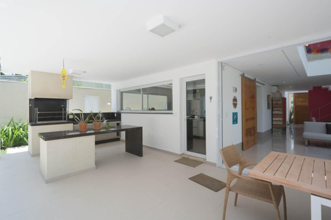 Imagem Casa com 4 Quartos à Venda, 360 m² em Riviera Módulo 24 - Bertioga