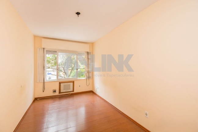 Imagem Apartamento com 2 Quartos à Venda, 55 m² em São João - Porto Alegre Imagem Apartamento com 2 Quartos à Venda, 55 m² em São João - Porto Alegre