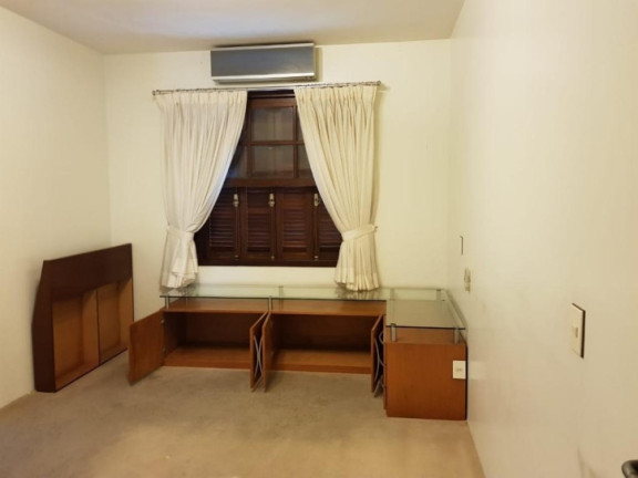 Imagem Casa com 4 Quartos à Venda, 450 m² em Interlagos - São Paulo Imagem Casa com 4 Quartos à Venda, 450 m² em Interlagos - São Paulo