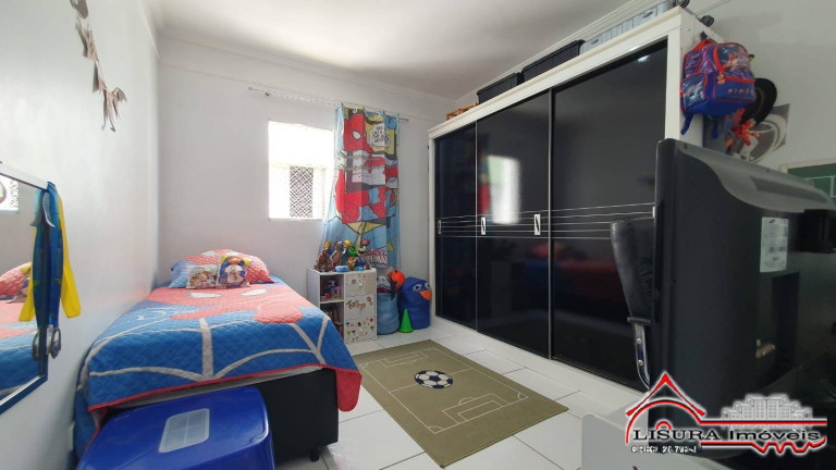 Imagem Apartamento com 2 Quartos à Venda, 68 m² em Centro - Jacareí
