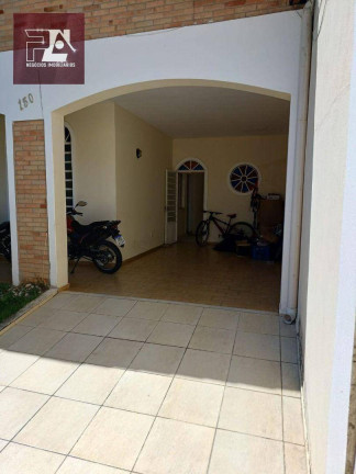 Imagem Casa com 3 Quartos para Alugar, 250 m² em Nova Lorena - Lorena Imagem Casa com 3 Quartos para Alugar, 250 m² em Nova Lorena - Lorena