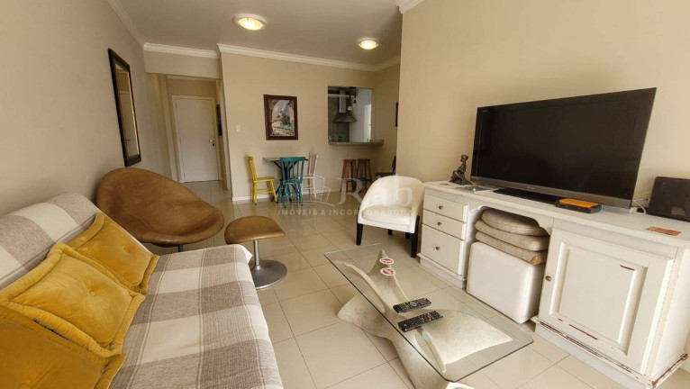 Imagem Apartamento com 2 Quartos à Venda, 94 m² em Centro - Balneário Camboriú Imagem Apartamento com 2 Quartos à Venda, 94 m² em Centro - Balneário Camboriú
