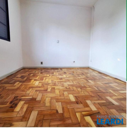 Imagem Sobrado com 3 Quartos para Alugar, 163 m² em Vila Floresta - Santo André Imagem Sobrado com 3 Quartos para Alugar, 163 m² em Vila Floresta - Santo André