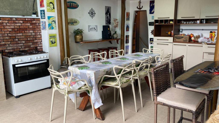 Imagem Sobrado com 4 Quartos à Venda, em Porto Novo - Caraguatatuba Imagem Sobrado com 4 Quartos à Venda, em Porto Novo - Caraguatatuba