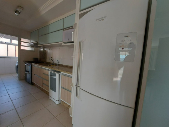 Imagem Apartamento com 2 Quartos à Venda, 74 m² em Agronômica - Florianópolis